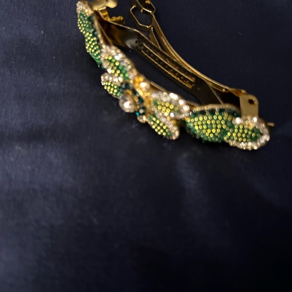 NWOT fancy hair clip with rhinestones - Picture 3 of 3